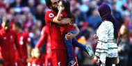 والد محمد صلاح يوضح حقيقة إصابة زوجة اللاعب وابنتيه بكورونا