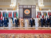 القمة العربية تدعو إلى نشر قوات حماية وحفظ سلام دولية في الأرض الفلسطينية