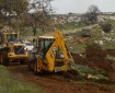 الاحتلال يجرف أراضي ويقتلع أشجار زيتون في كفل حارس
