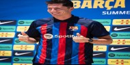 برشلونة.. تسريب تفاصيل عقد ليفاندوفسكي