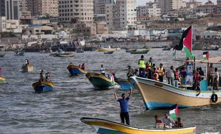 الاحتلال يسمح بإدخال الألياف الزجاجية إلى قطاع غزة تحت إشراف دولي دقيق
