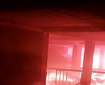 حريق مروع في مخزن الأدوية الرئيسي بمستشفى ناصر الطبي جراء غارات الاحتلال